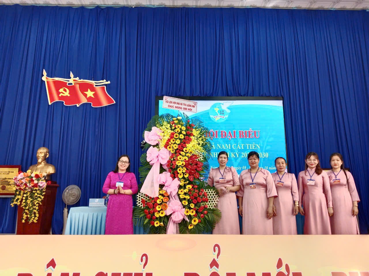 z7097808128432 4c1f516264737a2571be0115952178ec