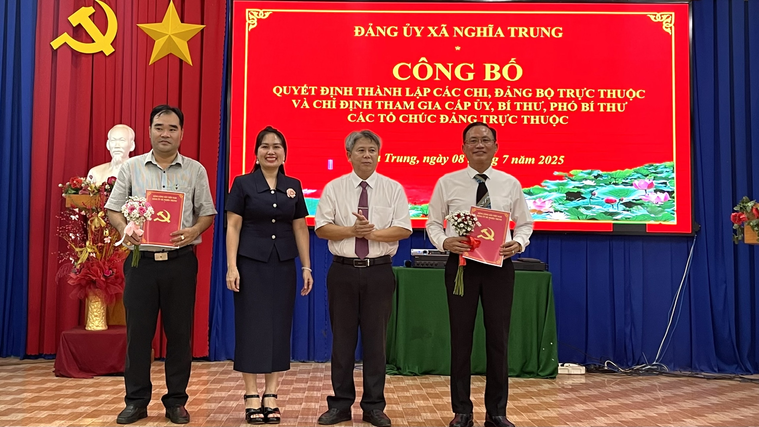 z6784298063470 f87ffbbdd3473cdc7075c58a9044e634