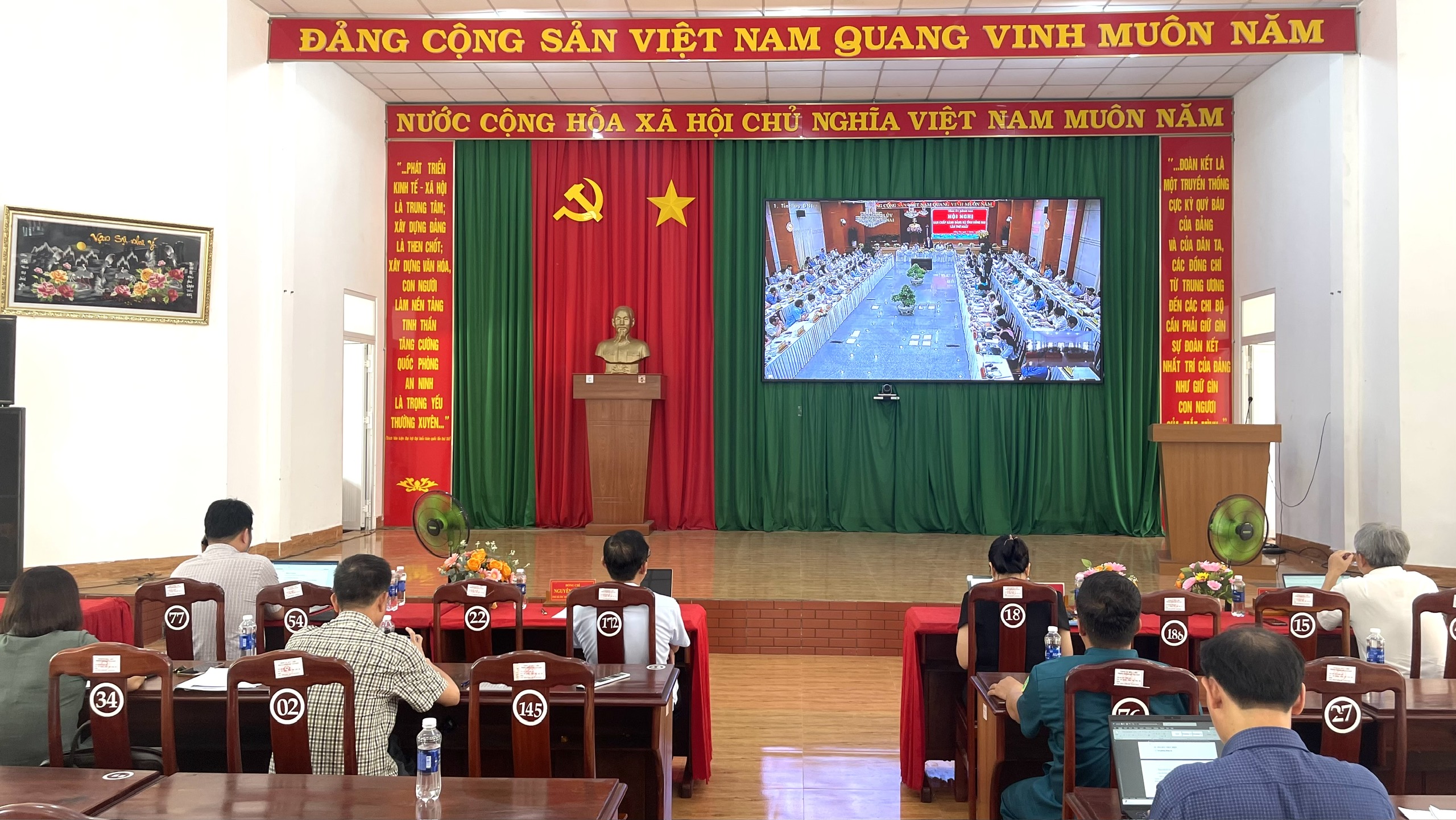 z6794307899549 6e8e29f7d7efa0a425e2d481298e64bc