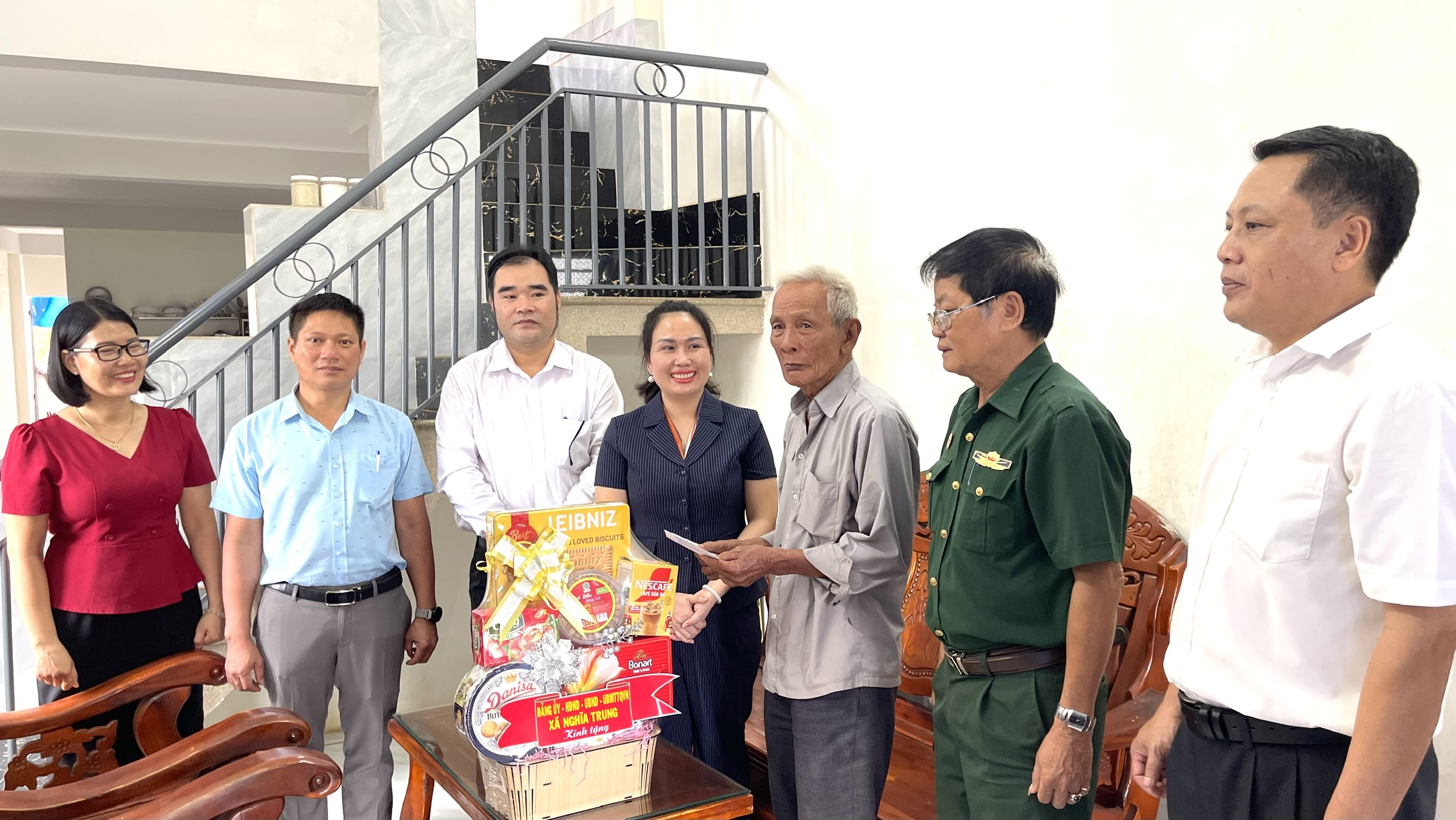 z6833385628634 50479798aaa81b9b9e907e1abbd2ef72