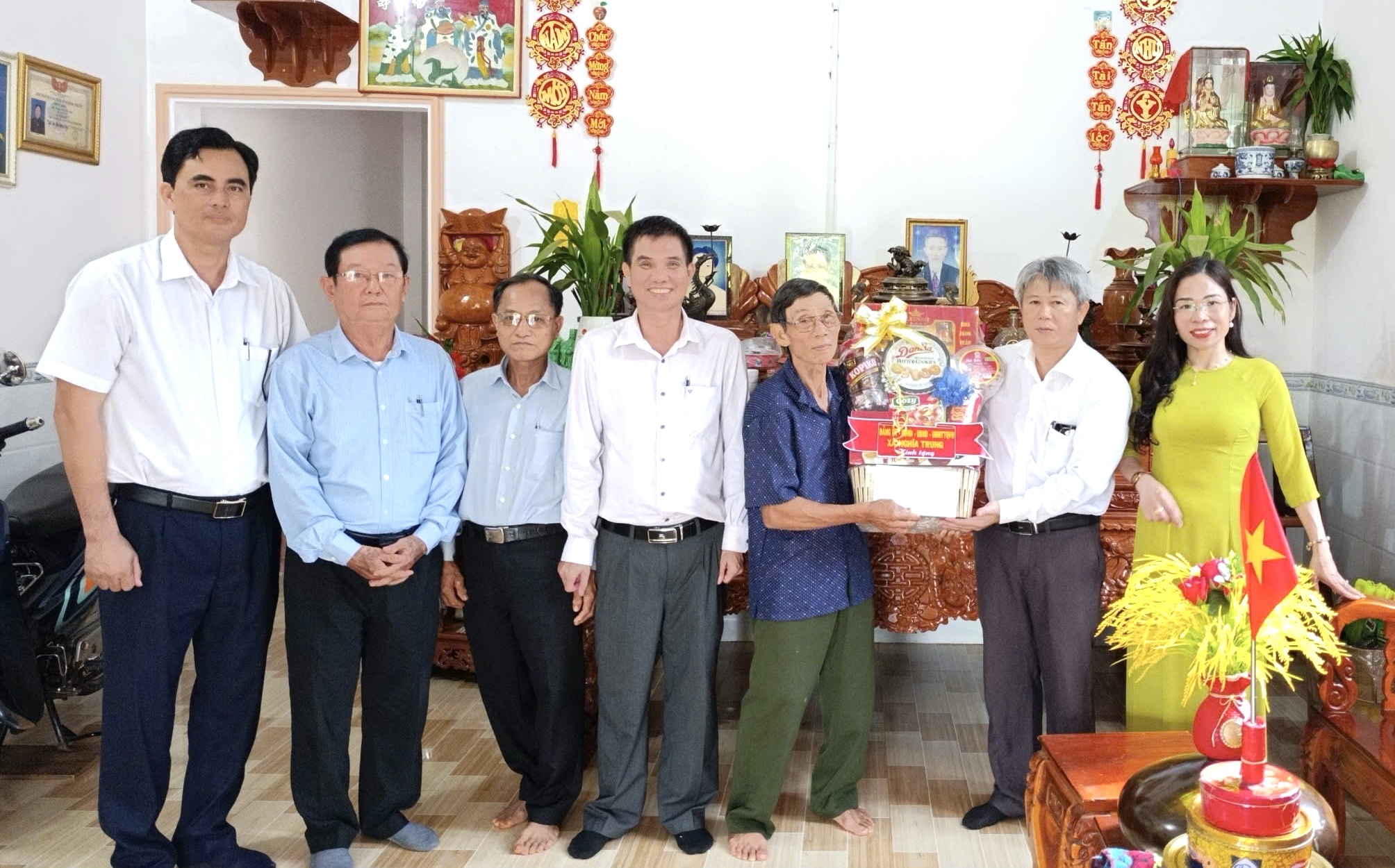 z6833388255709 8dd100d1ca849a08a7f0645ab0c04e23