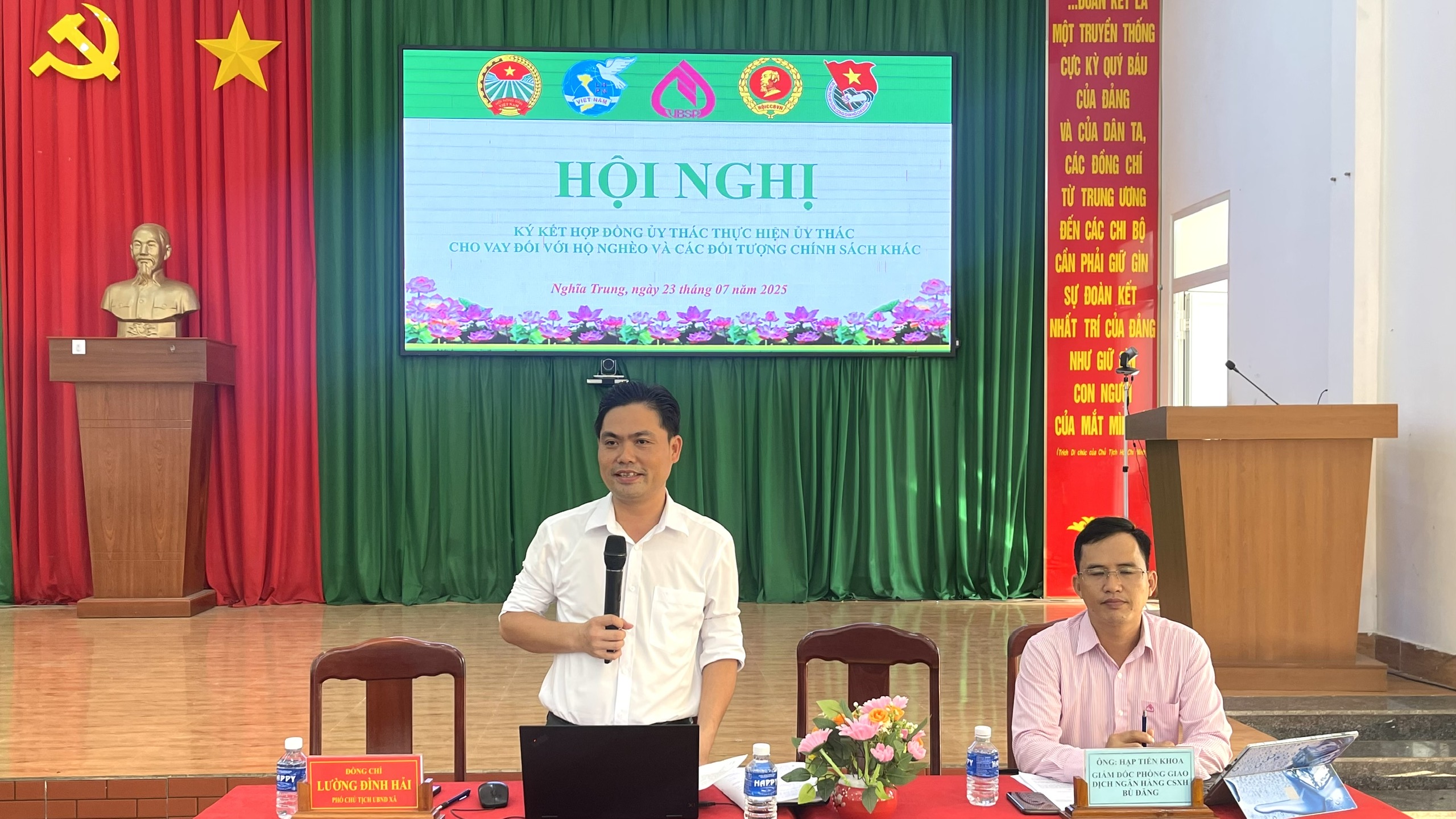 z6833642513666 9daed5ae7af9b52bd37e630a71a8ba72