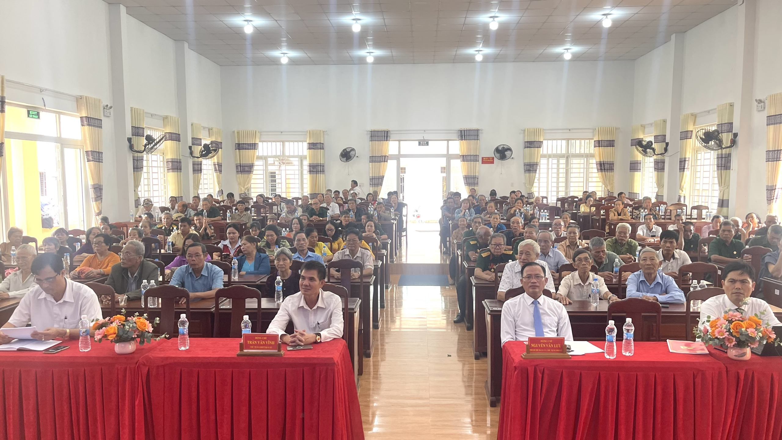 z6836845292617 691e9a94bef1d9048f1ff1b2c487c5f7