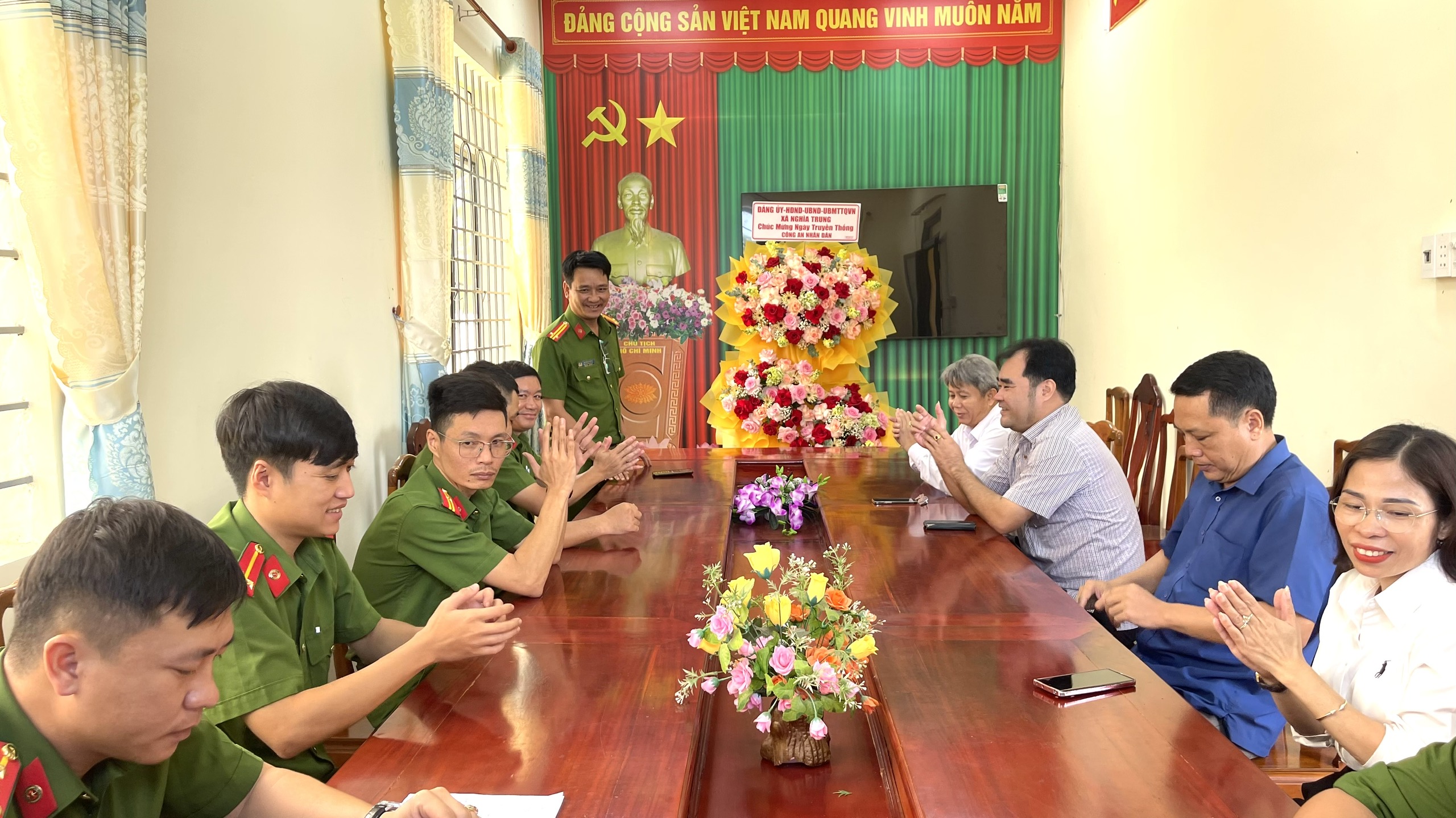 z6921845063561 1dc76a5eb4601334f2e070b08813e4ca