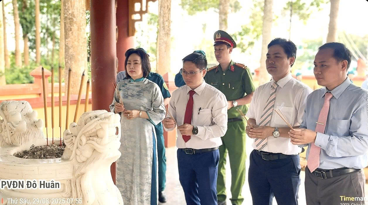 z6955978464743 0108e10fea51d9cf2c11efe0fdb7bc03