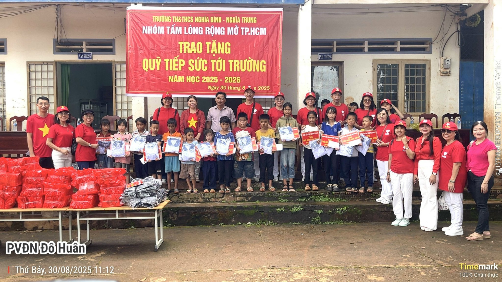 z6961151741864 320b32e8d59be6a13d1f37cee76f9efd