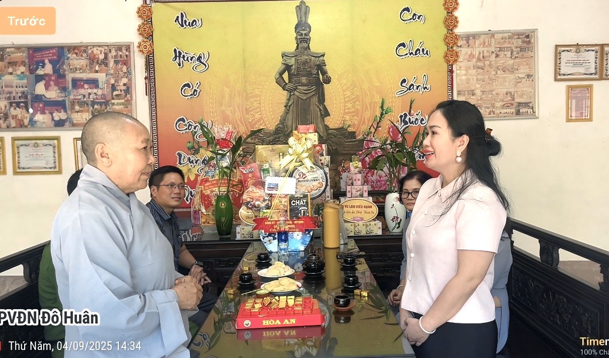 z6976915928247 b8ff2cd116a47efeb572c48c754bb8fc