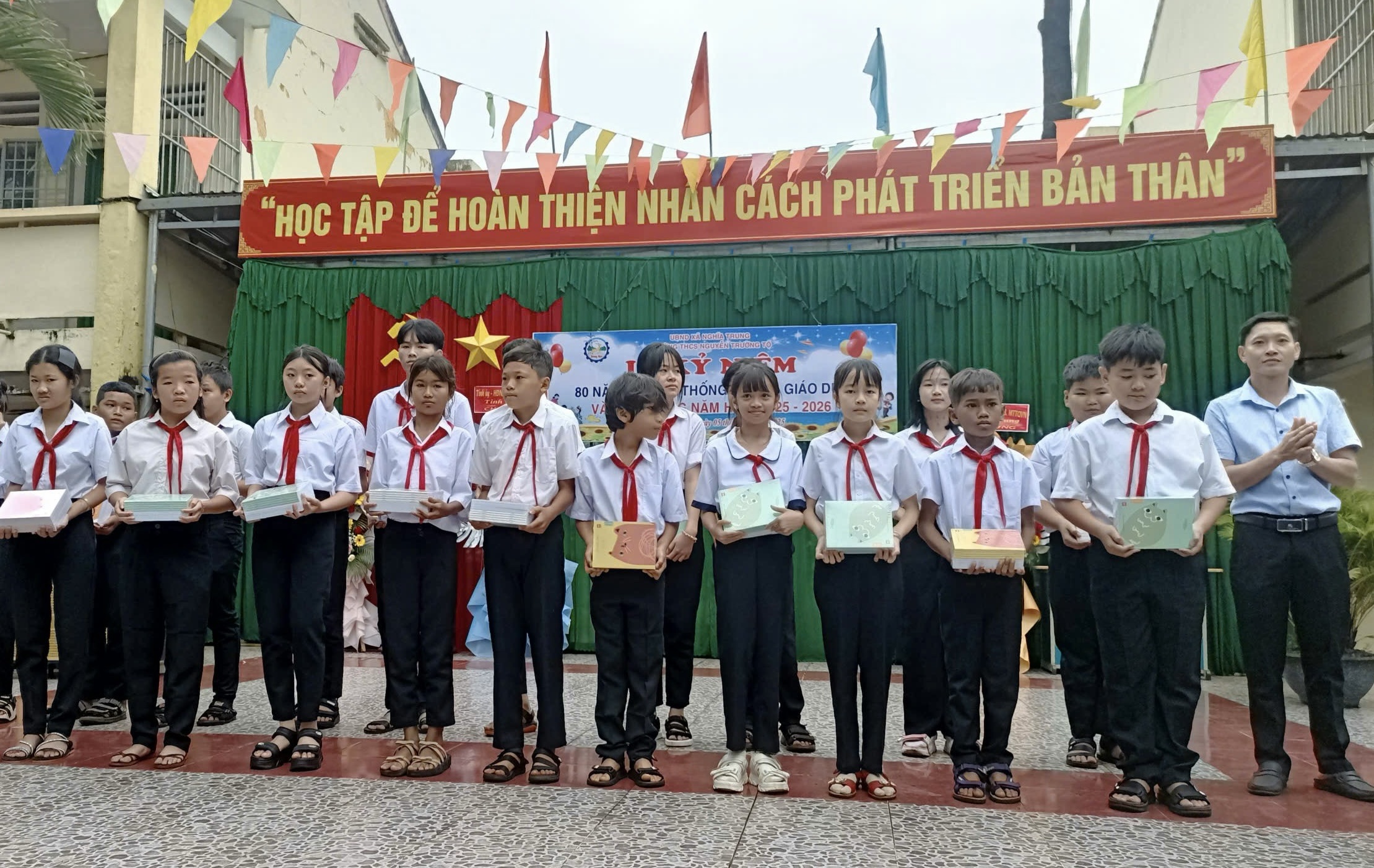 z6979061887350 65d66be1000f6a5763360728138d8a6a