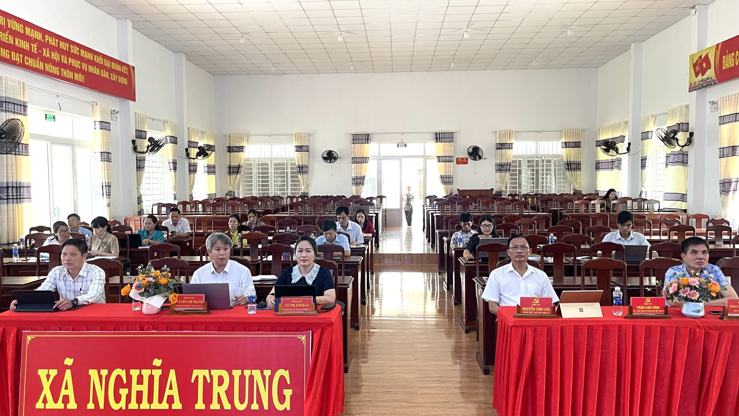 z6988512784931 f1f50a0bb8512e771790229269780b7d