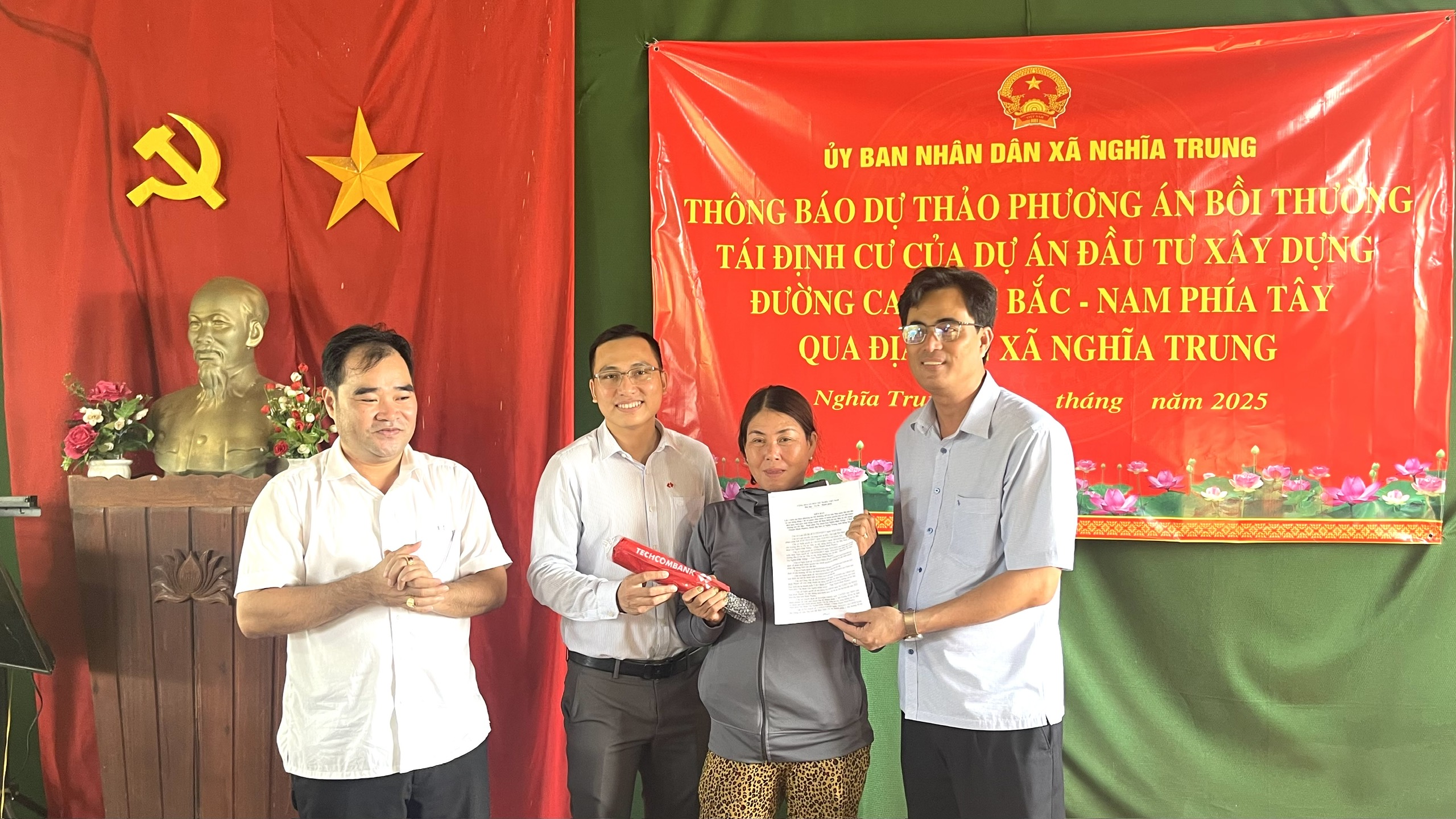 z7046202536935 946c1beaf73041eb7bd44d0ef9c77ed0