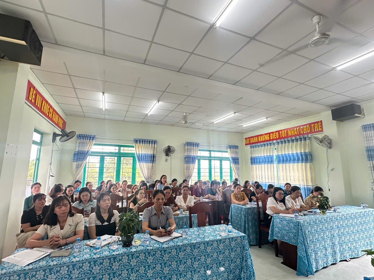 z7214980631364 eab3053e44184efebb2f3c8ec7144048