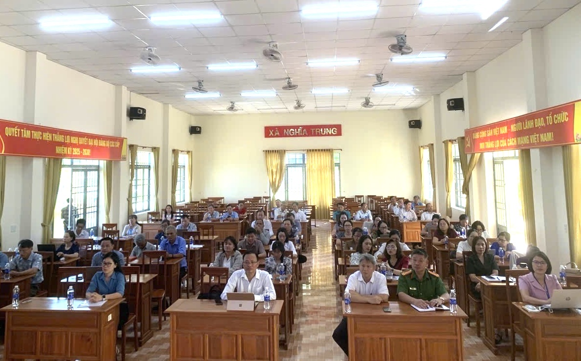 z7356840605921 5ad417351f41c8624383c243916072cb