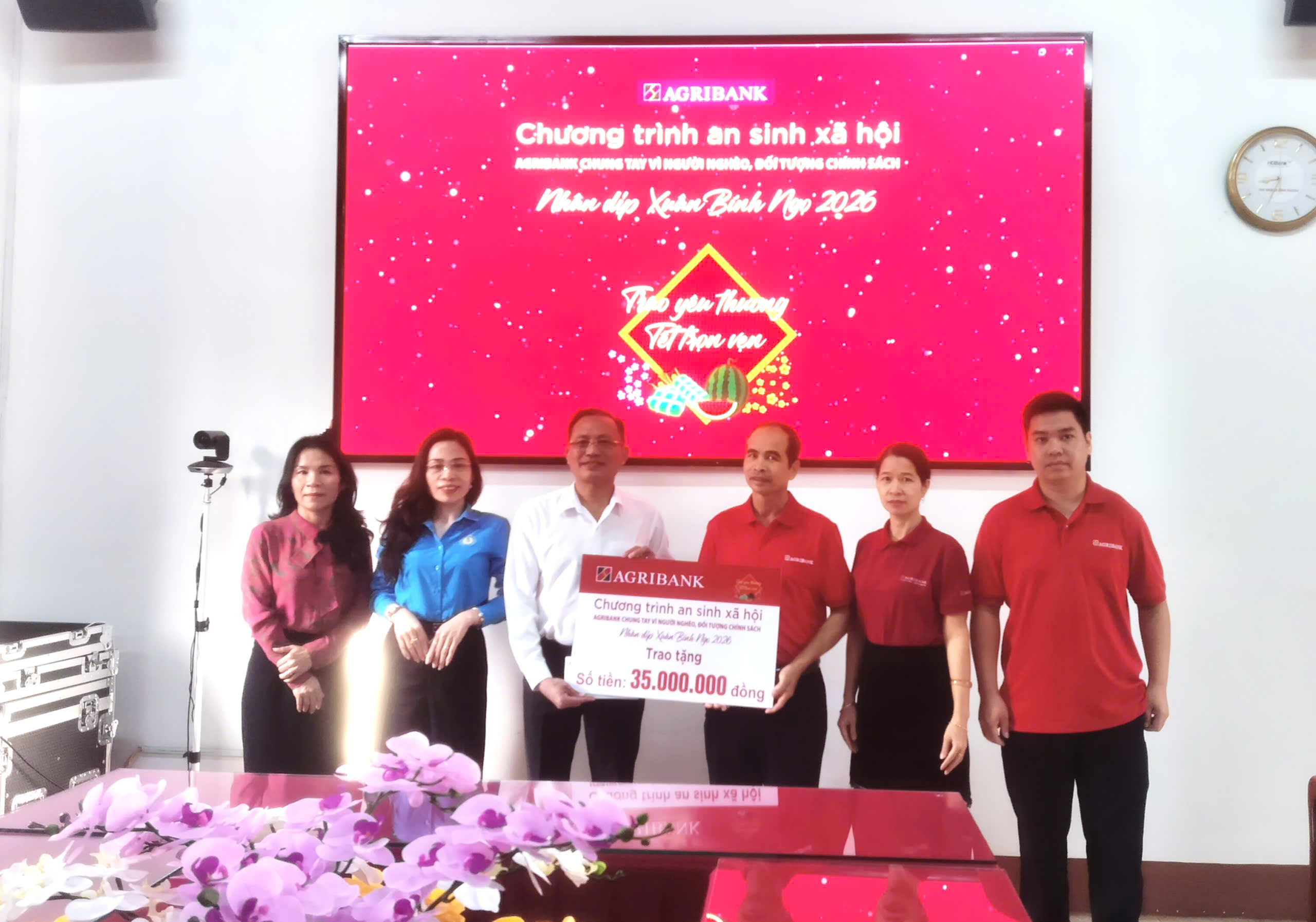 f07aab02b76939376078