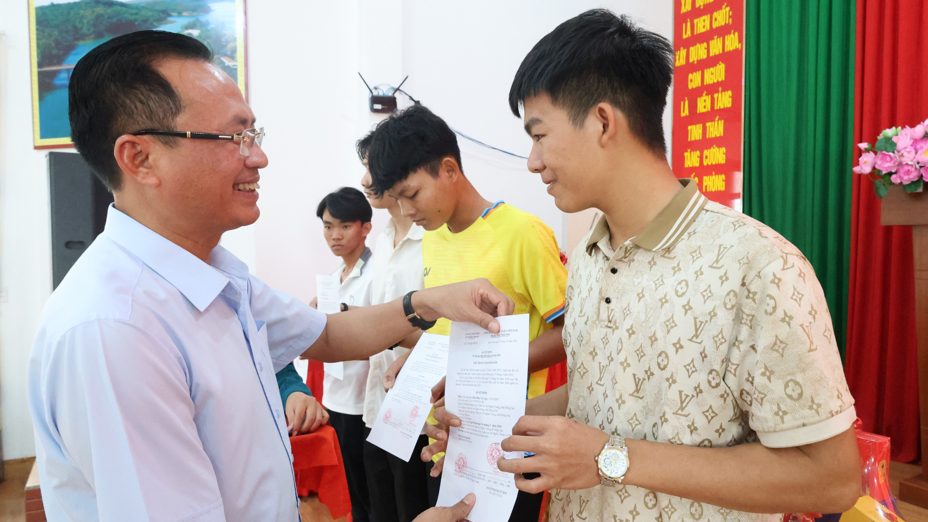 2 (11)