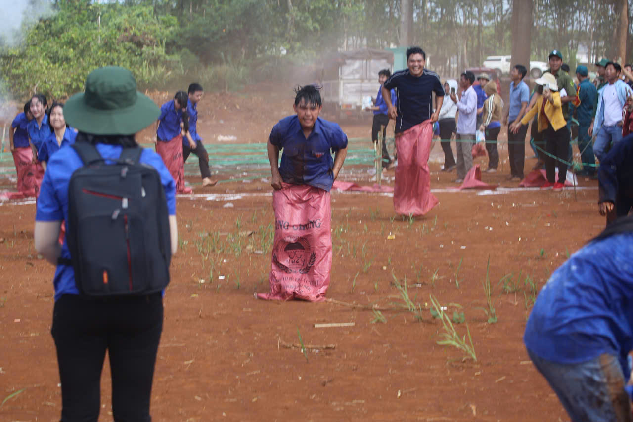 80332ddef73a7964202b