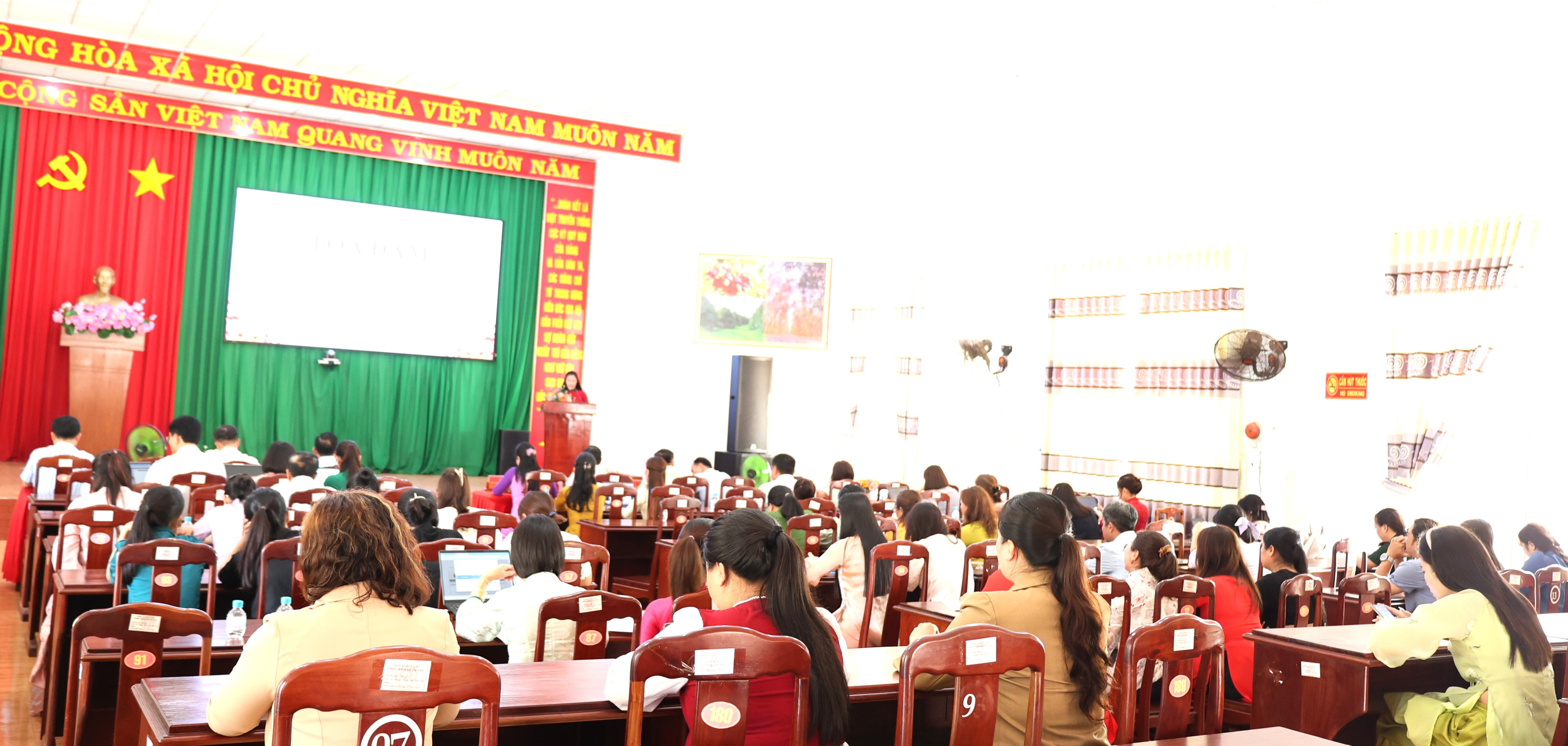 QUANG CẢNH