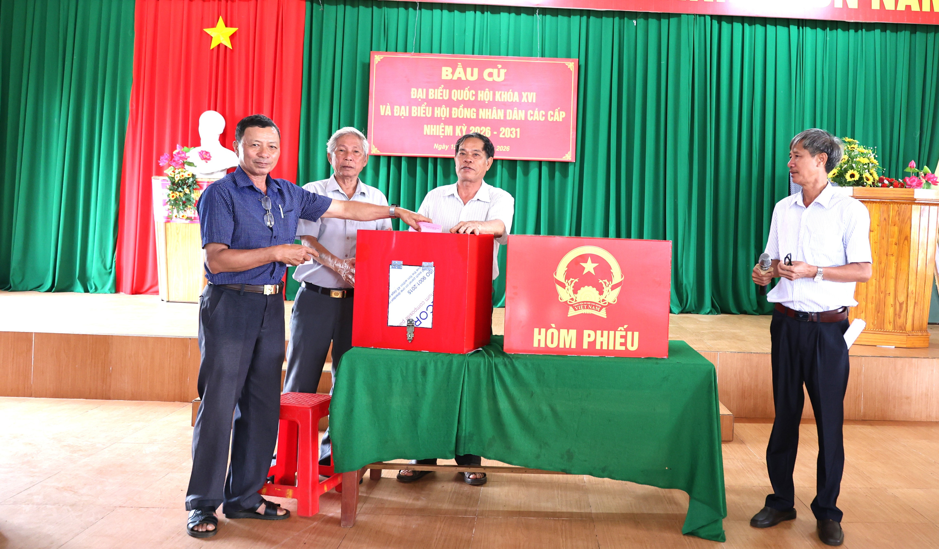 trong phòng