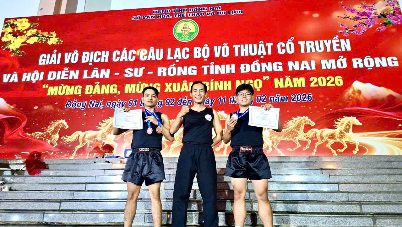 z7515020276665 4f776004c7e929fa6f916870efa4502a