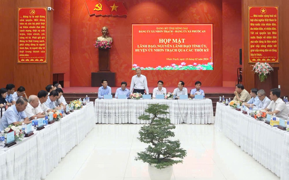 z7521971471620 3147a0a018b62a752f054e5752c081e6