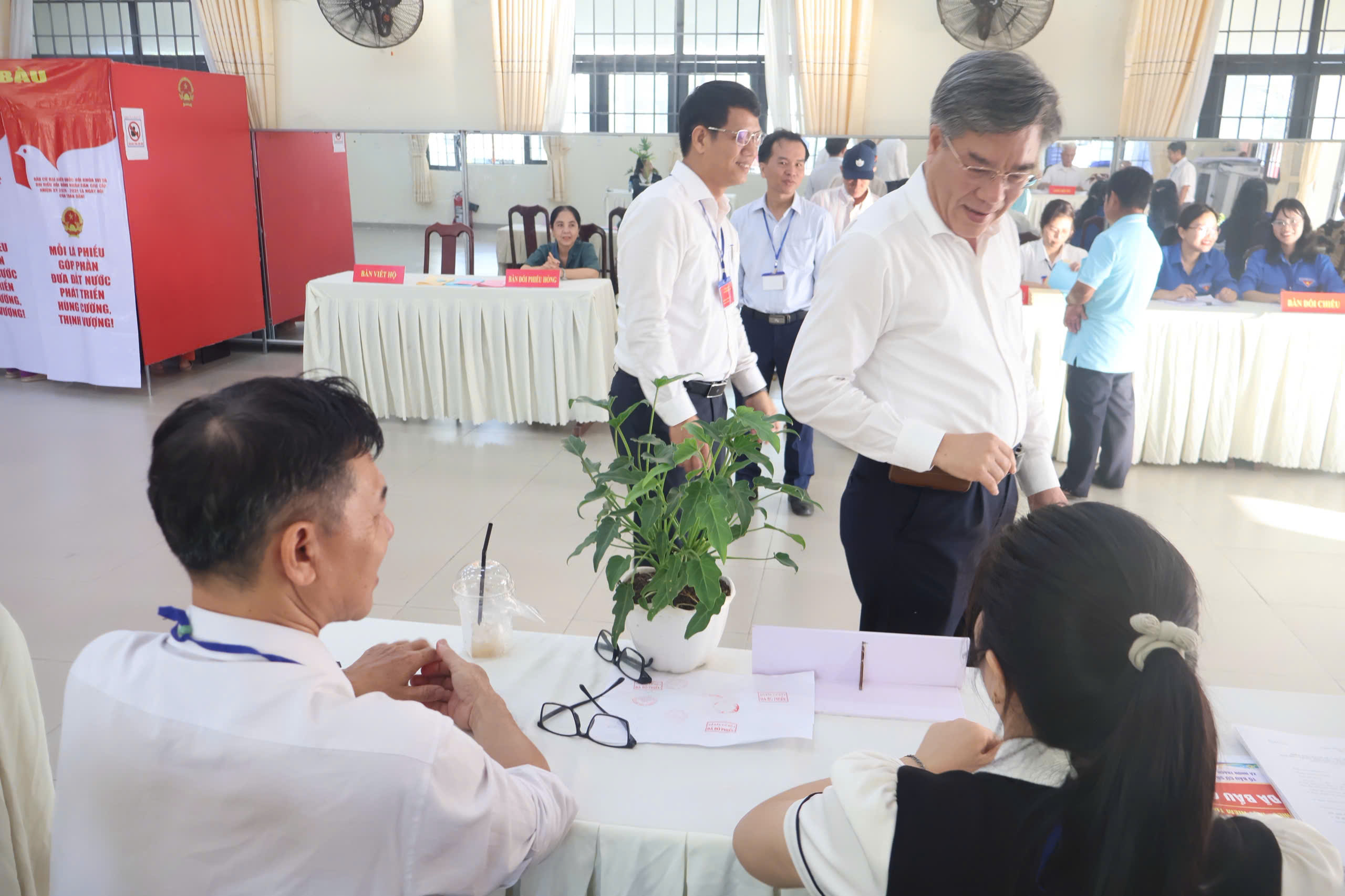 z7621751201085 61446b30395bba5509f2be8d99268538