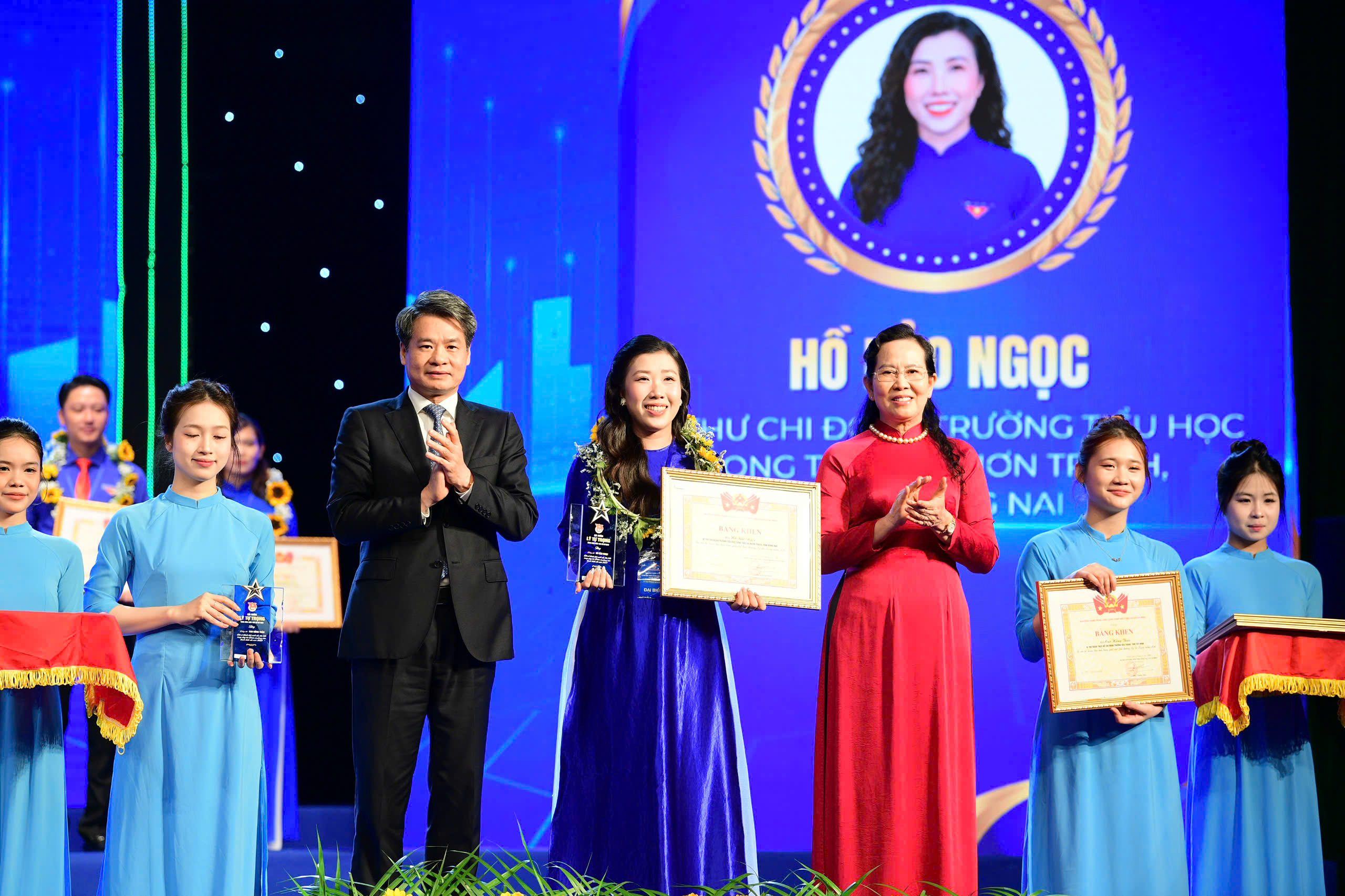 z7663319245001 0361f181b31035205e21ac36283e21c5