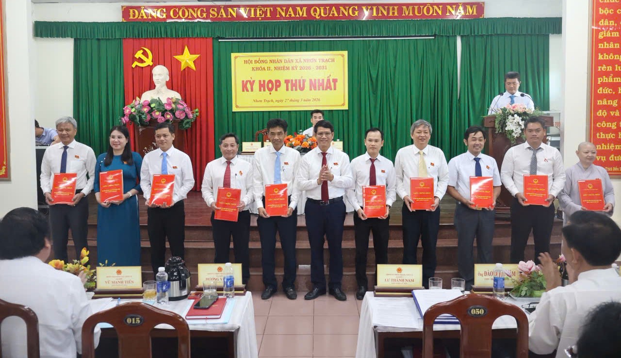 z7665542718172 4dc4f4d9e8672d724a13faf51cdfb6d5