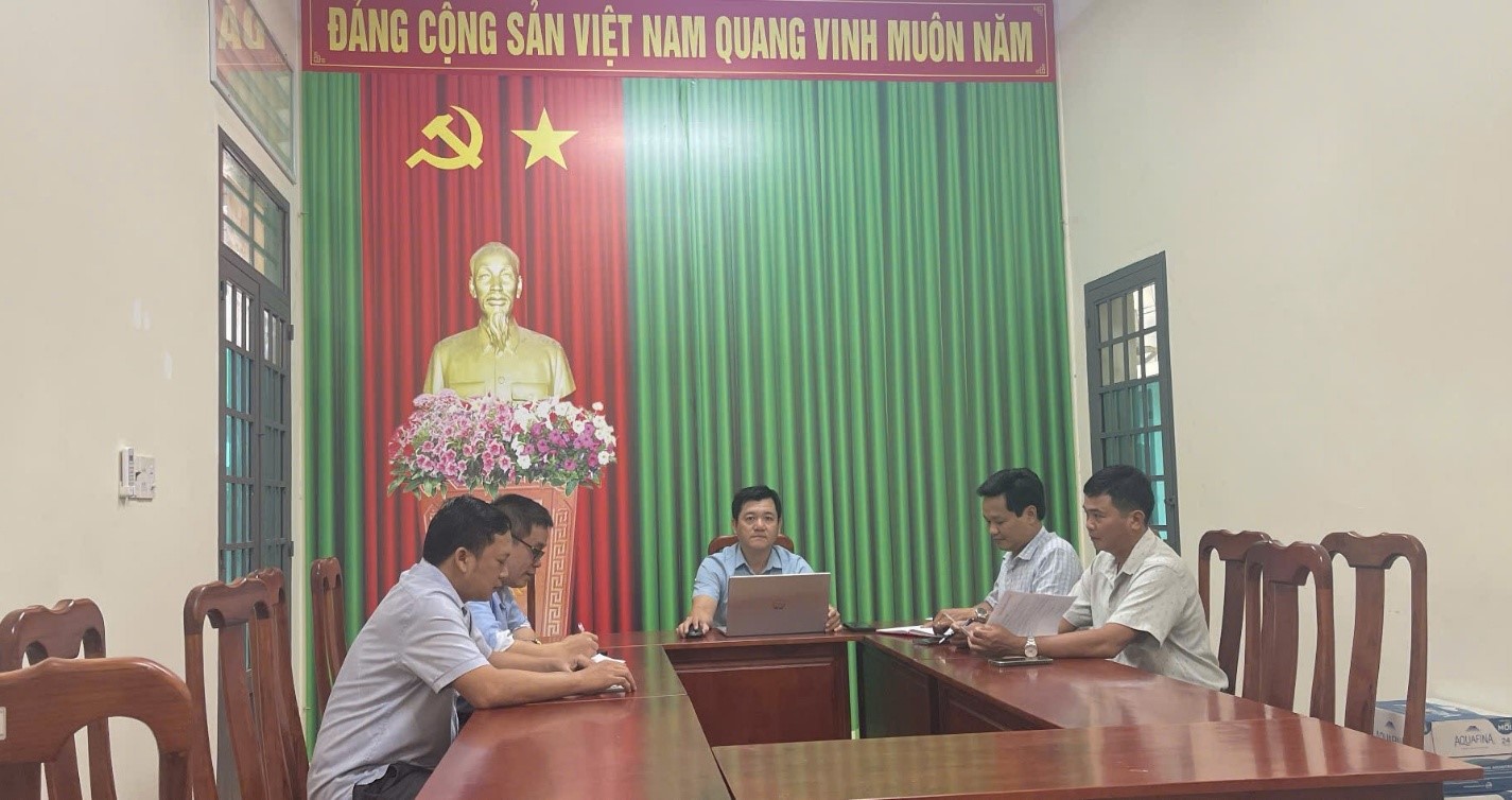 Quang cảnh kỳ họp