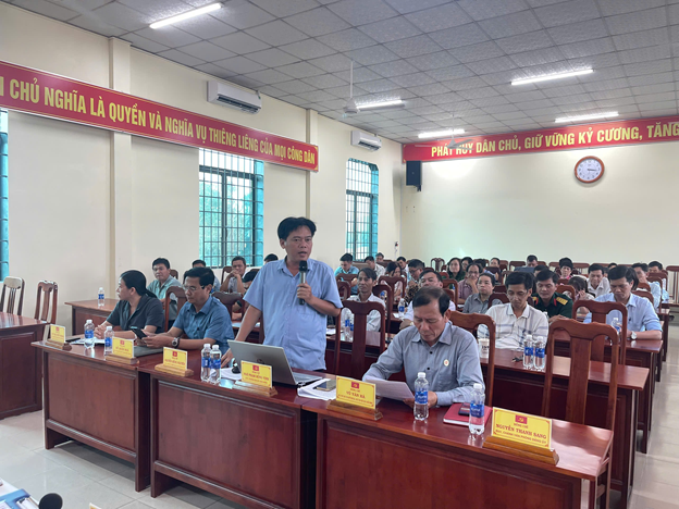 Quang cảnh hội nghị. Ảnh: Văn Tuân
