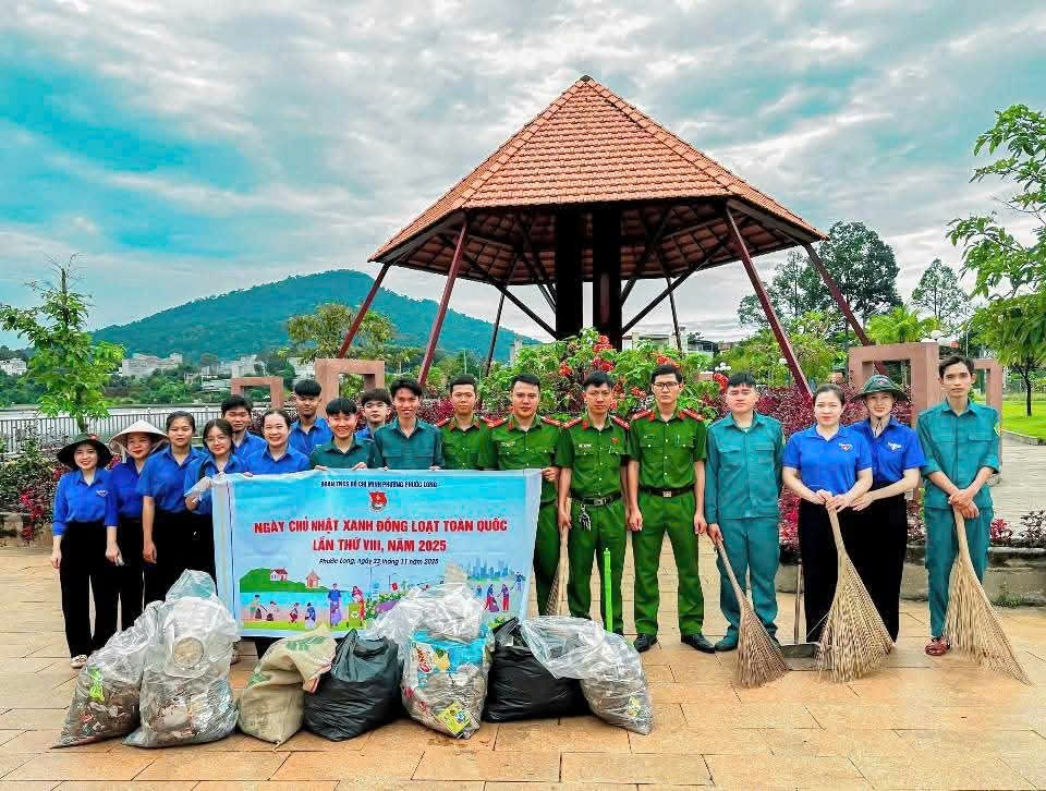 TUỔI TRẺ PHƯỜNG PHƯỚC LONG RA QUÂN NGÀY CHỦ NHẬT XANH LẦN THỨ VIII NĂM 2025