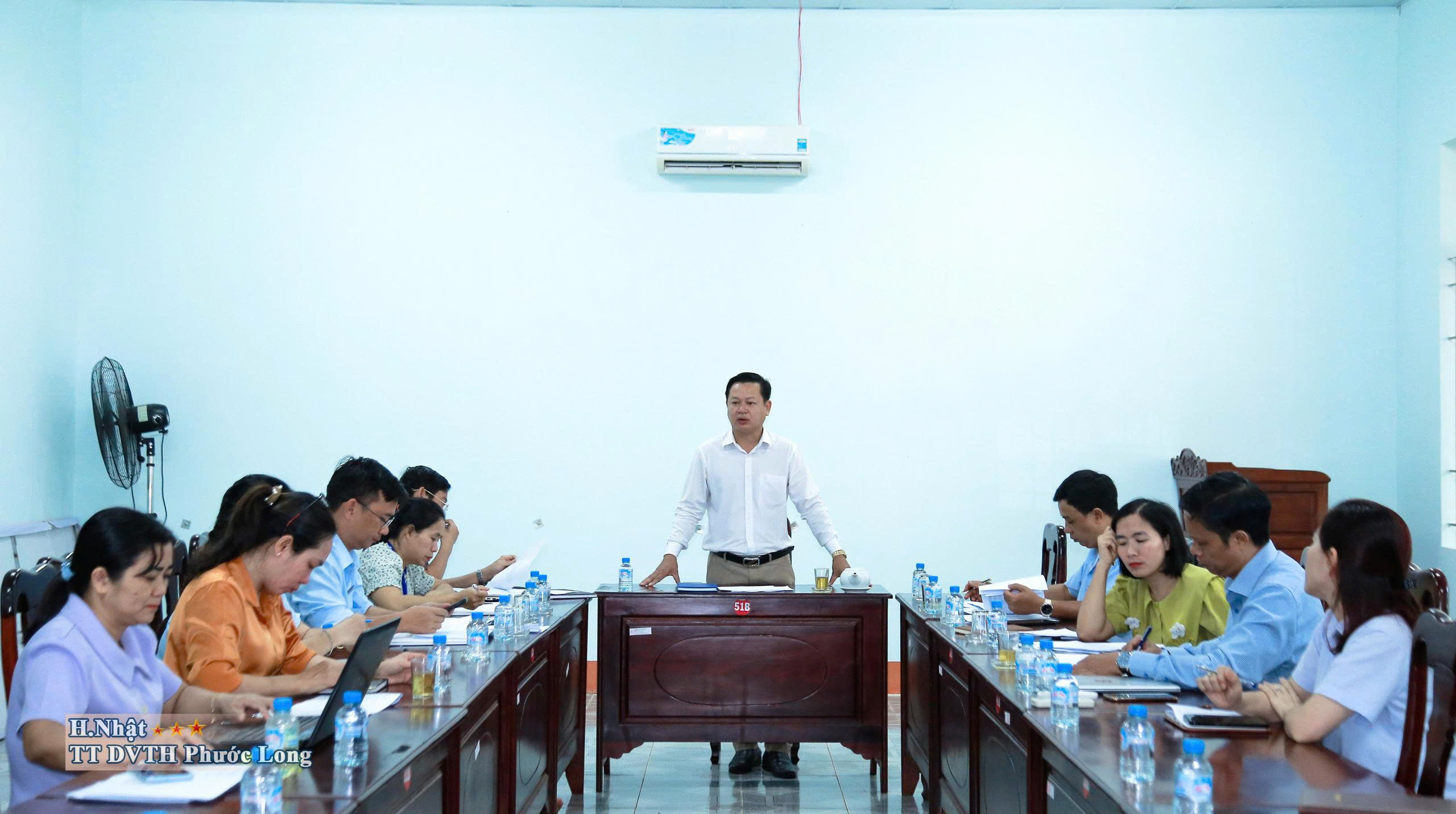 Họp rà soát, đánh giá kết quả thực hiện công tác cải cách thủ tục hành chính phường Phước Long năm 2025