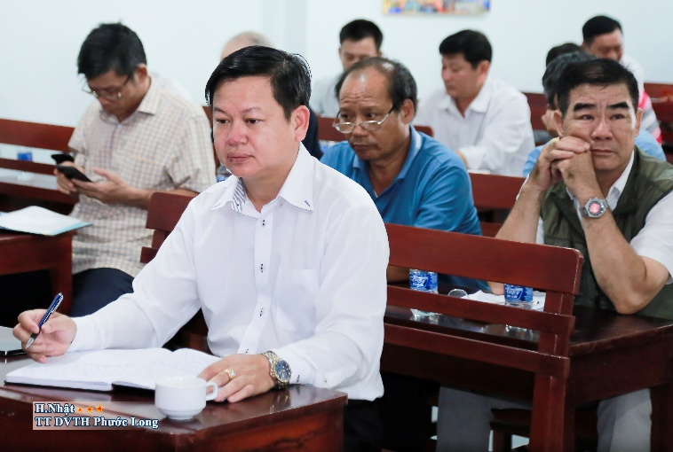  Chi bộ khu phố Thác Mơ 2 tổ chức hội nghị kiểm điểm và đánh giá xếp loại chất lượng năm 2025