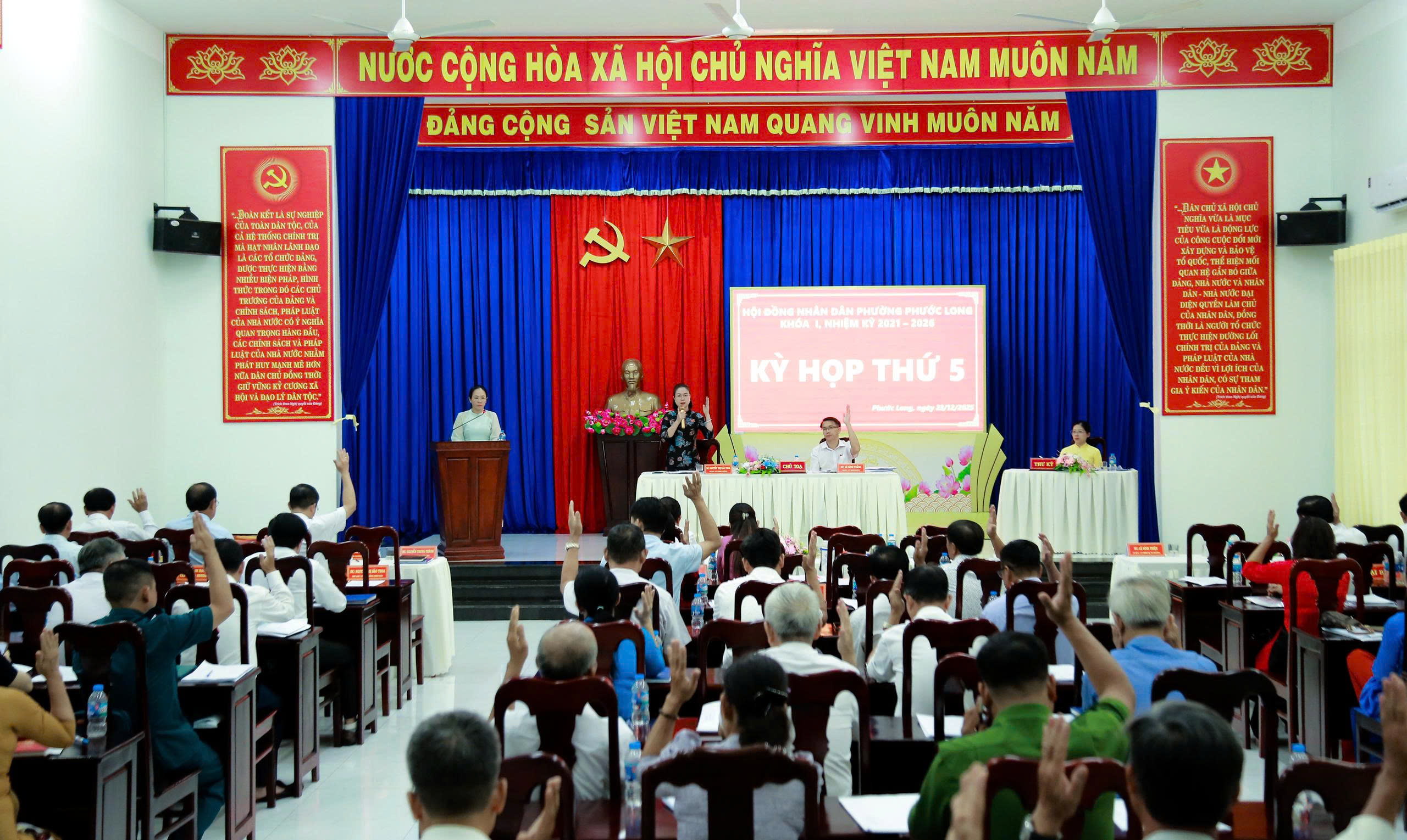HĐND phường Phước Long tổ chức Kỳ họp thứ 5, khóa I, nhiệm kỳ 2021–2026