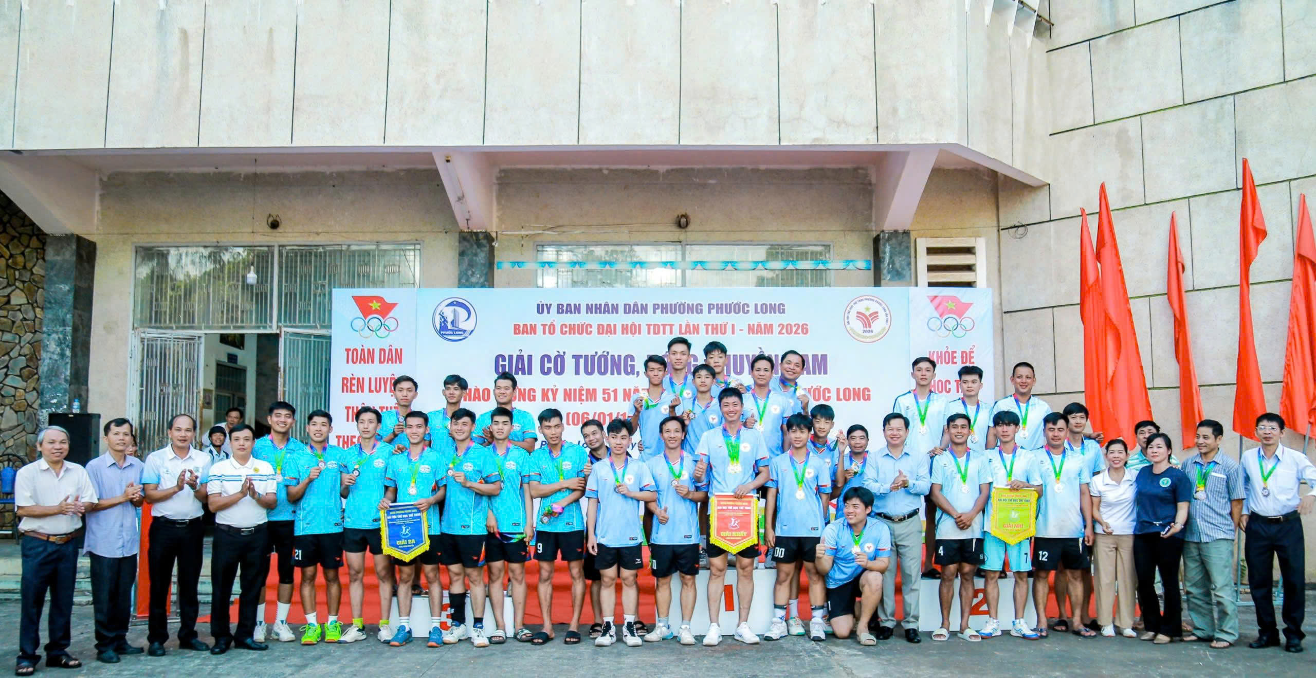 BẾ MẠC GIẢI CỜ TƯỚNG, BÓNG CHUYỀN NAM CHÀO MỪNG KỶ NIỆM 51 NĂM NGÀY GIẢI PHÓNG PHƯỚC LONG