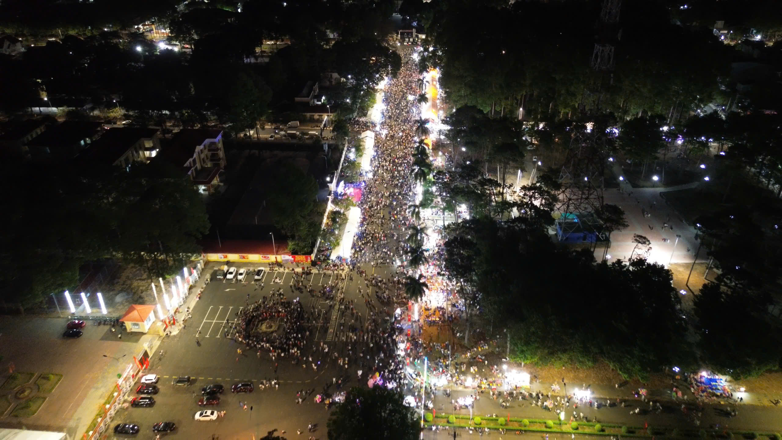 ĐẶC SẮC, ẤN TƯỢNG ĐÊM HỘI ẨM THỰC PHƯỜNG PHƯỚC LONG NĂM 2026