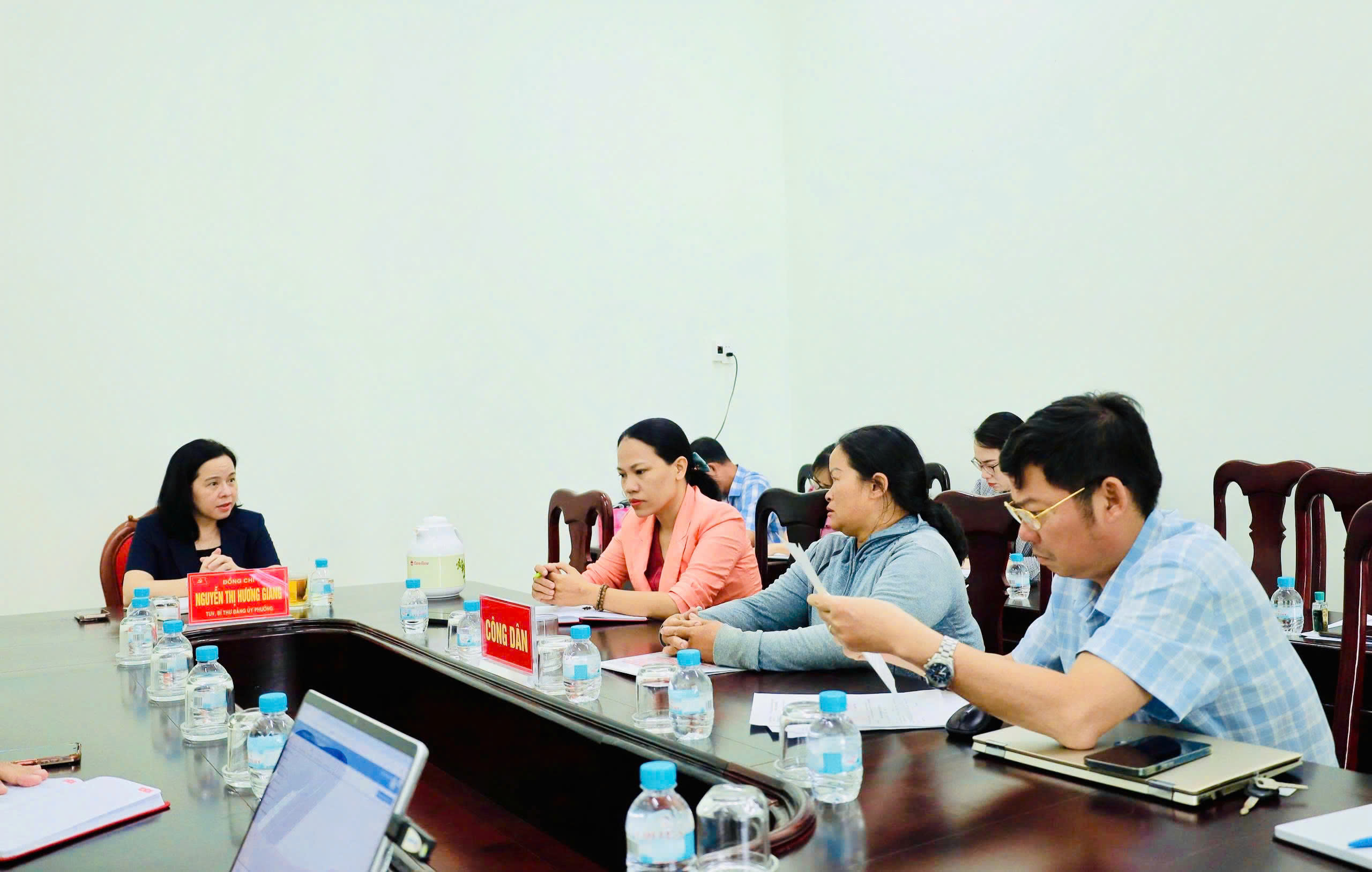 BÍ THƯ ĐẢNG ỦY PHƯỜNG PHƯỚC LONG TIẾP CÔNG DÂN ĐỊNH KỲ THÁNG 01/2026