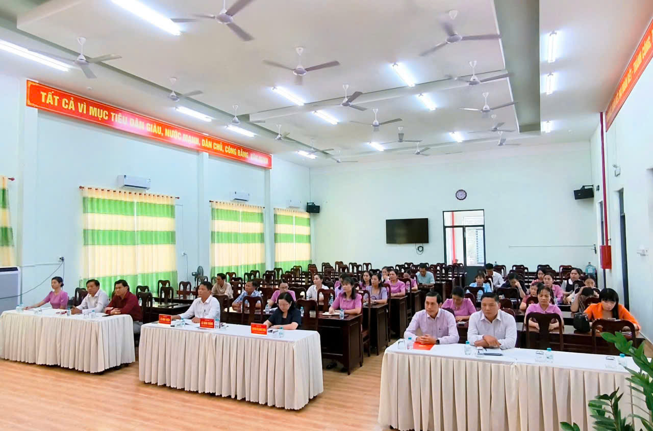 ĐẢNG BỘ CÁC CƠ QUAN ĐẢNG PHƯỜNG PHƯỚC LONG TỔNG KẾT CÔNG TÁC XÂY DỰNG ĐẢNG NĂM 2025, TRIỂN KHAI NHIỆM VỤ NĂM 2026