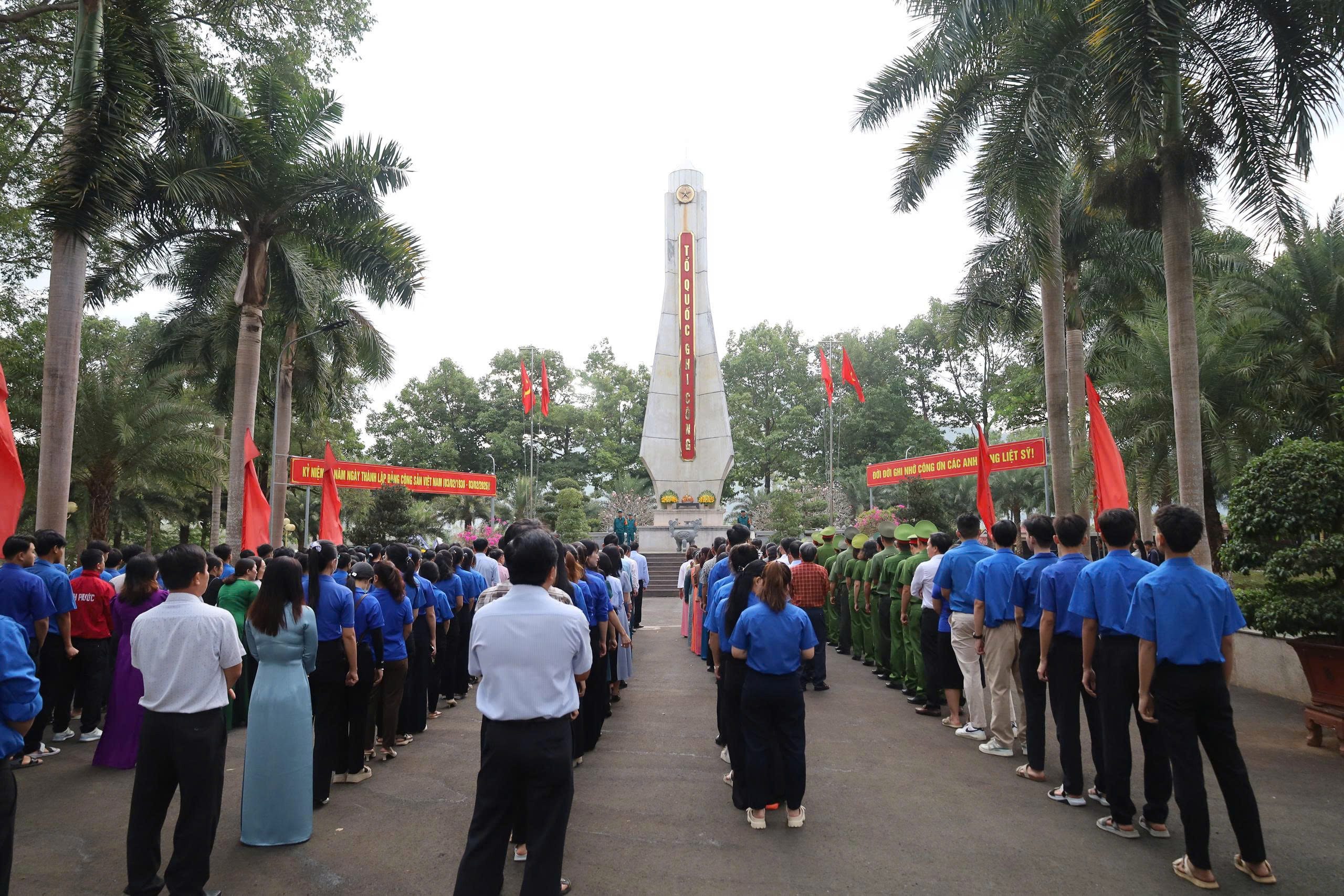 PHƯỜNG PHƯỚC LONG VIẾNG NGHĨA TRANG LIỆT SĨ KỶ NIỆM 96 NĂM NGÀY THÀNH LẬP ĐẢNG CỘNG SẢN VIỆT NAM, MỪNG XUÂN BÍNH NGỌ NĂM 2026