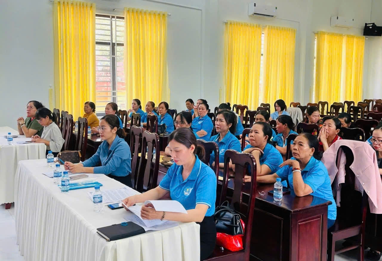 HỘI LHPN PHƯỜNG PHƯỚC LONG TRIỂN KHAI NGHỊ QUYẾT ĐẠI HỘI CÁC CẤP VÀ KÝ KẾT GIAO ƯỚC THI ĐUA NĂM 2026