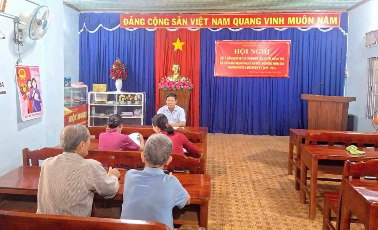 HỘI NÔNG DÂN PHƯỜNG PHƯỚC LONG LÀM VIỆC VỚI CÁC CHI HỘI BÌNH GIANG 1, BÌNH GIANG 2, SƠN LONG VẬN ĐỘNG THÀNH LẬP CÂU LẠC BỘ “NÔNG DÂN SẢN XUẤT KINH DOANH GẮN VỚI BẢO VỆ MÔI TRƯỜNG”