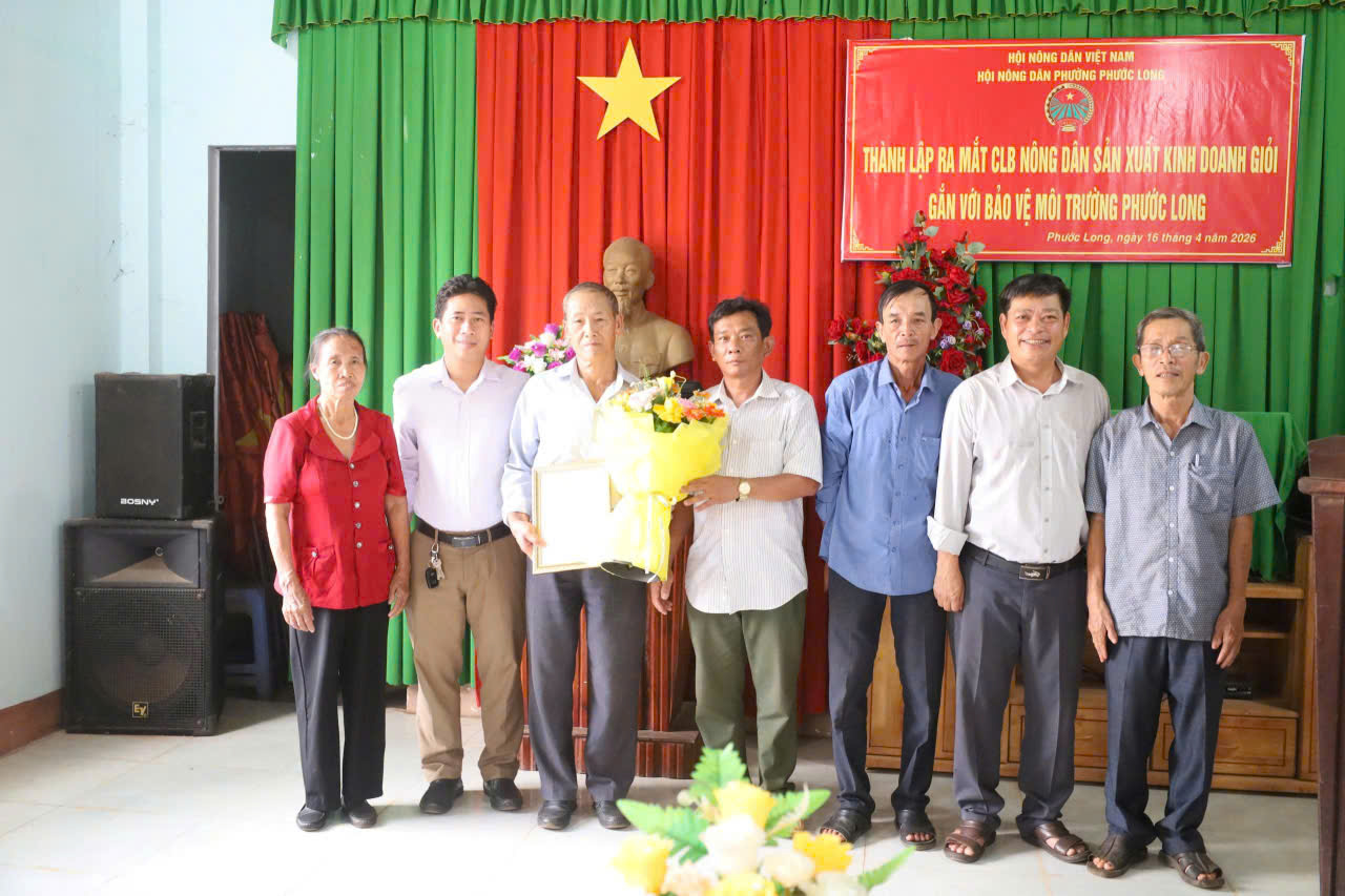 Ra mắt Câu lạc bộ “Nông dân sản xuất kinh doanh giỏi gắn với bảo vệ môi trường” phường Phước Long