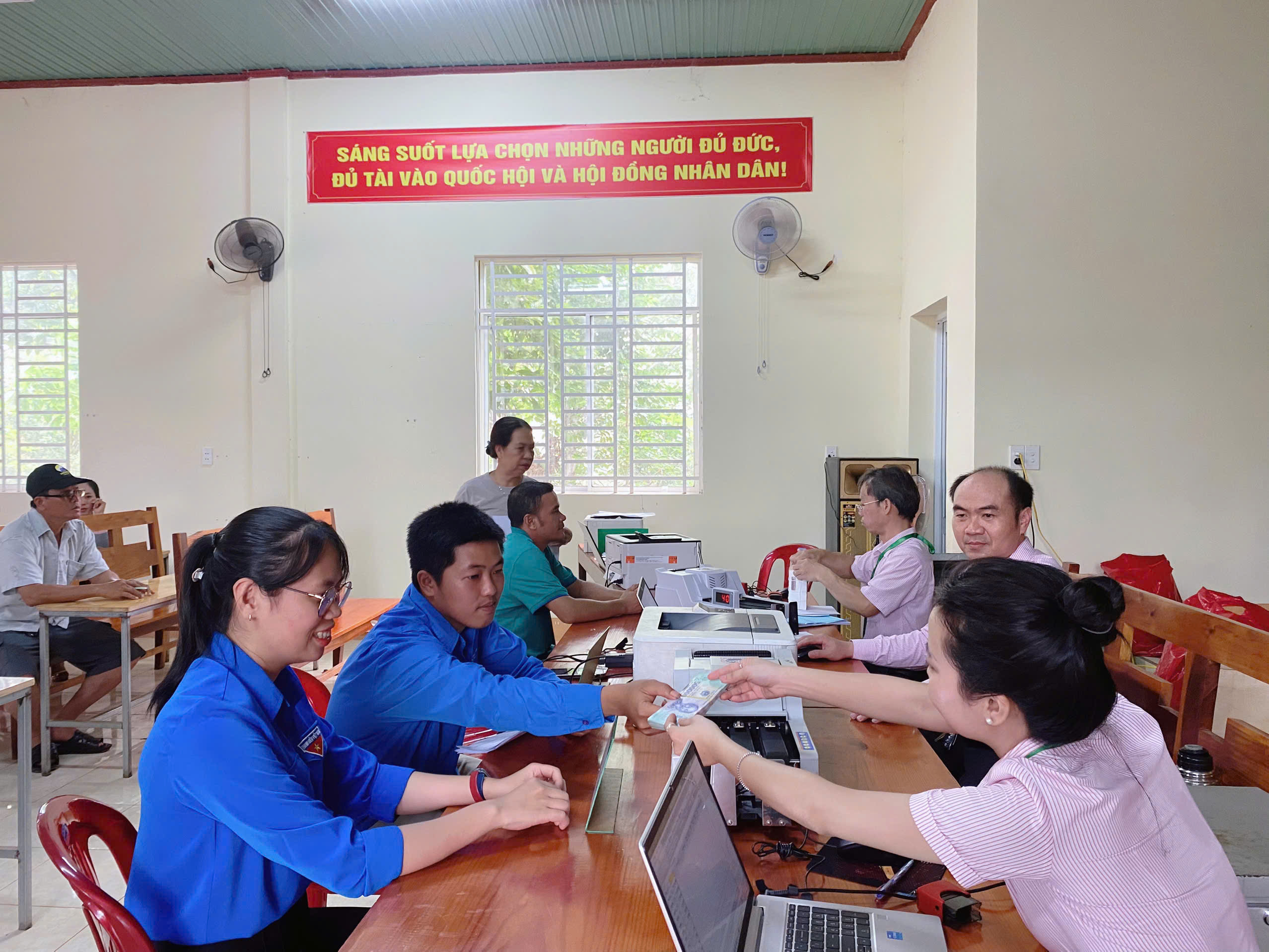 ĐOÀN PHƯỜNG PHƯỚC LONG ĐỒNG HÀNH HỖ TRỢ ĐOÀN VIÊN, THANH NIÊN KHỞI NGHIỆP, LẬP NGHIỆP