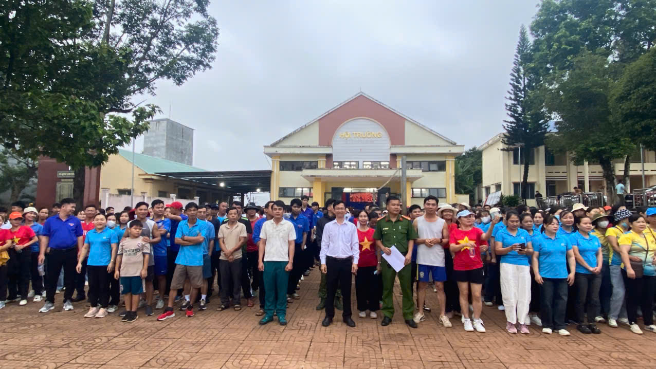 z6912200029600 a493c5923f7d32e27a583d2326c0a7ae