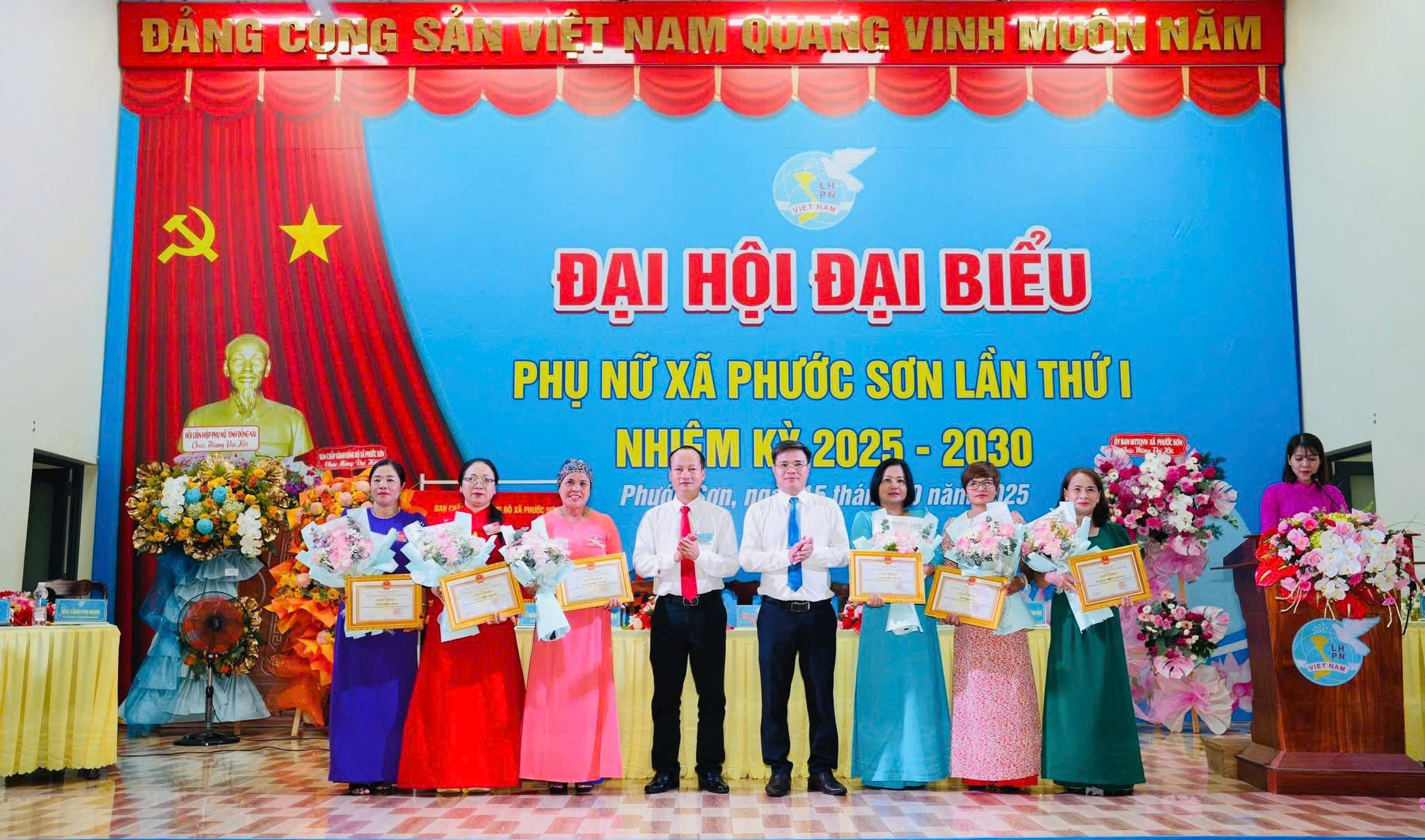 z7140062560479 452282fa1da7ba6c8d385255d0ecb434