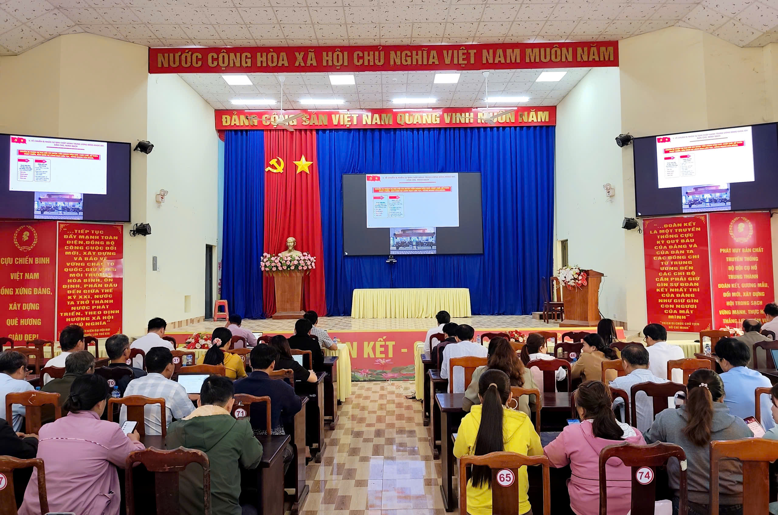 z7475586950842 a05145fcd10e329a1a4d314ec06bc9b1