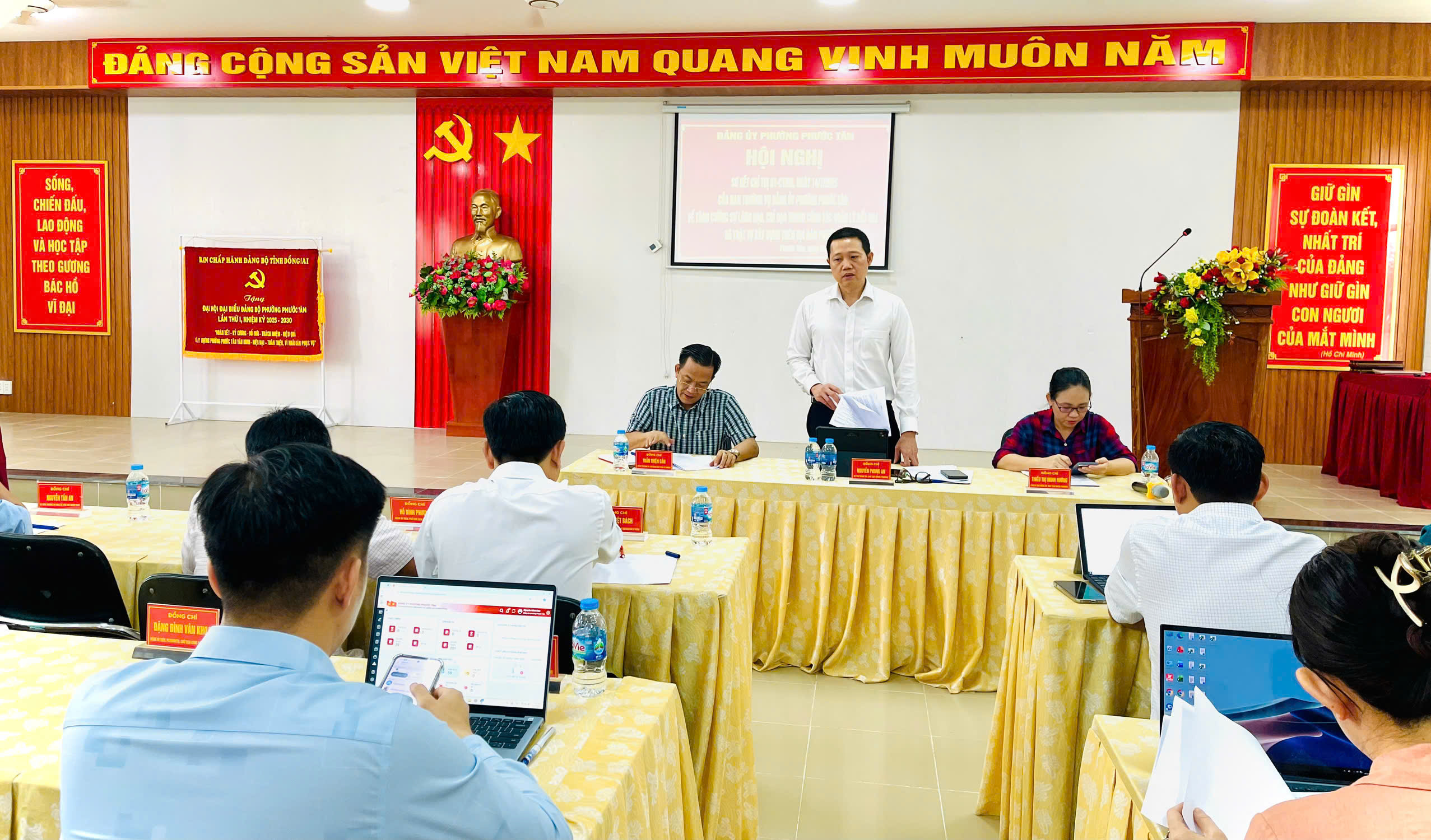 Đồng chí Nguyễn Phong An – Bí thư Đảng ủy, Chủ tịch HĐND phường phát biểu chỉ đạo