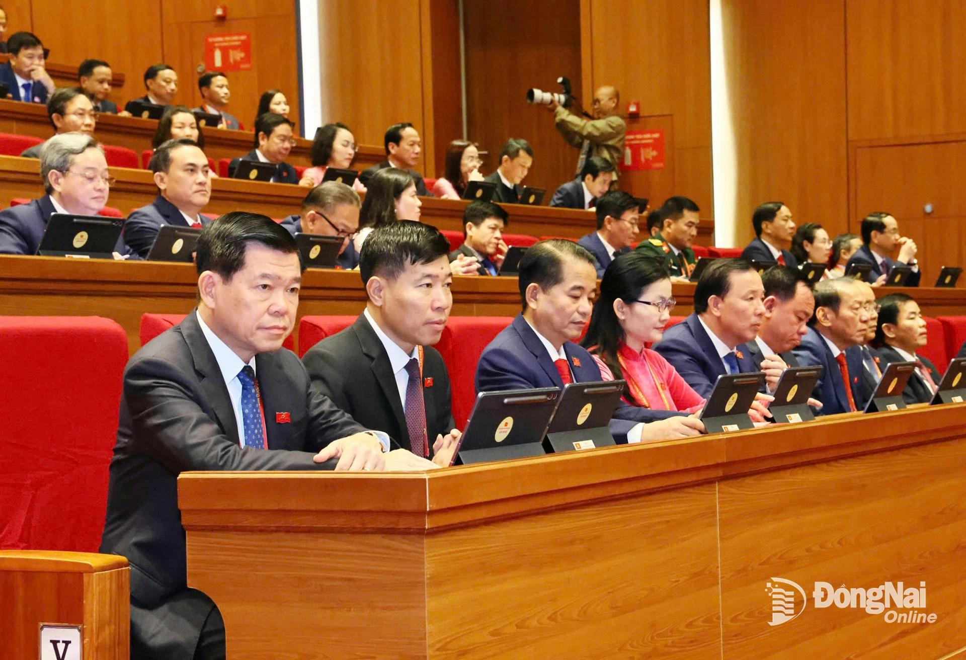 Đoàn đại biểu tỉnh Đồng Nai dự phiên họp trù bị Đại hội Đảng toàn quốc lần thứ XIV. Ảnh: Công Nghĩa