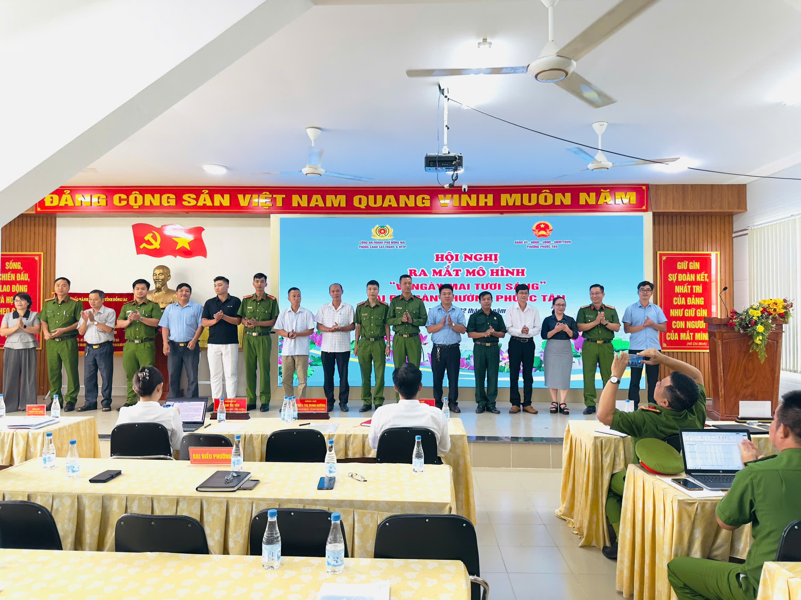 UBND phường Phước Tân ra mắt mô hình “Vì ngày mai tươi sáng”