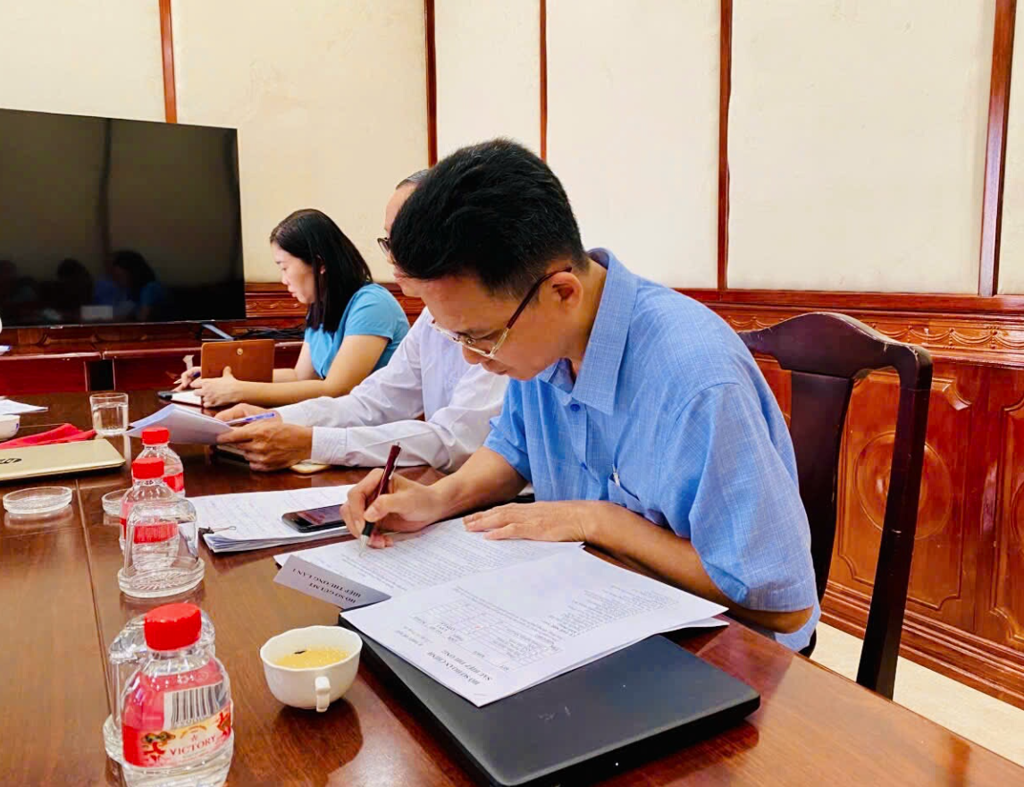 Đại biểu tham dự cuộc họp liên tịch