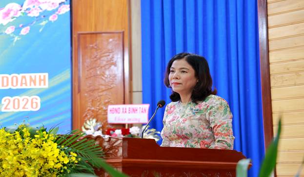 Bí thư Đảng ủy Nguyễn Thị Xuân Hòa phát biểu
