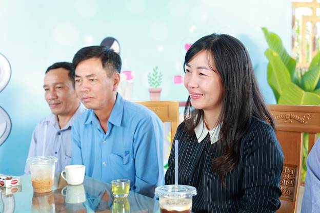 Người dân phản ánh kiến nghị tại buổi đối thoại